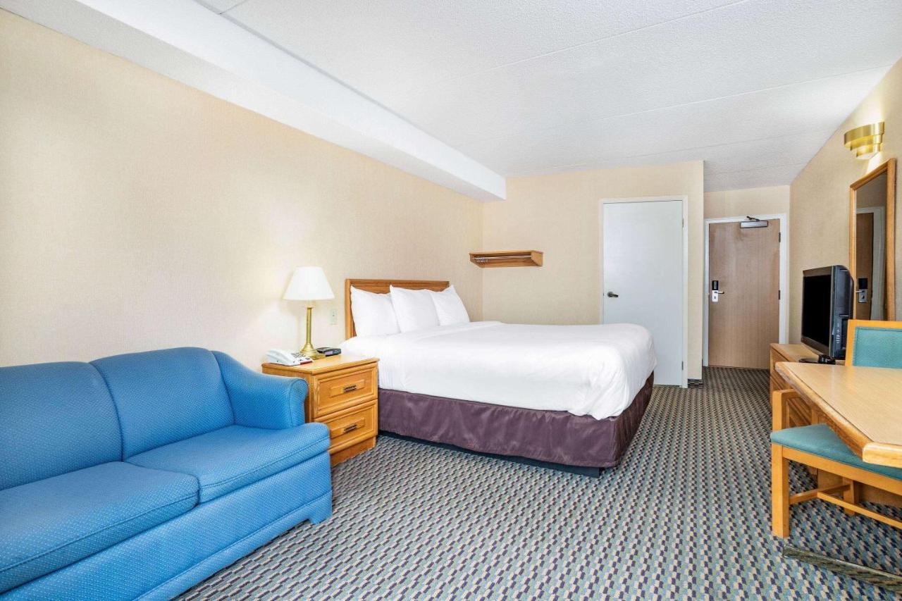 Travelodge By Wyndham Bridgewater Zewnętrze zdjęcie