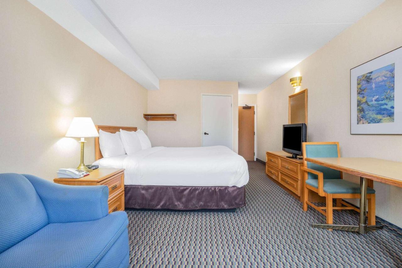 Travelodge By Wyndham Bridgewater Zewnętrze zdjęcie