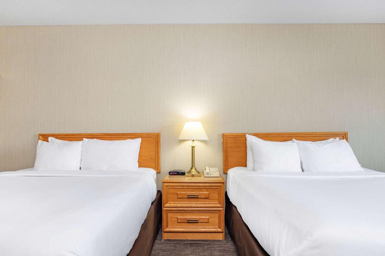 Travelodge By Wyndham Bridgewater Zewnętrze zdjęcie